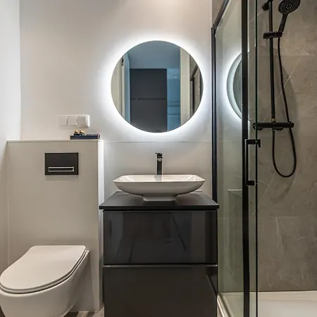 P&o Mennica V Варшава